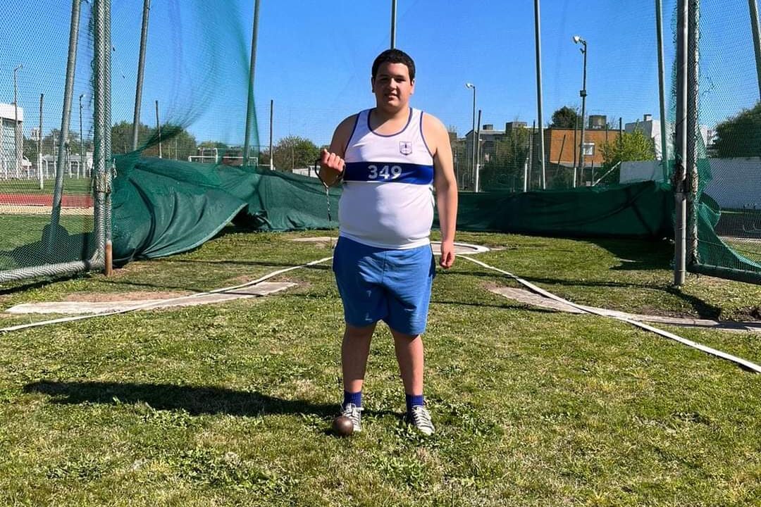 GERÓNIMO MÁRQUEZ DALL’OGLIO CAMPEÓN NACIONAL DE MARTILLO SUB 16
